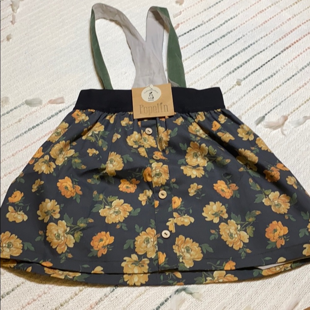 NWT Girls Popelin skirt with suspenders size 7
